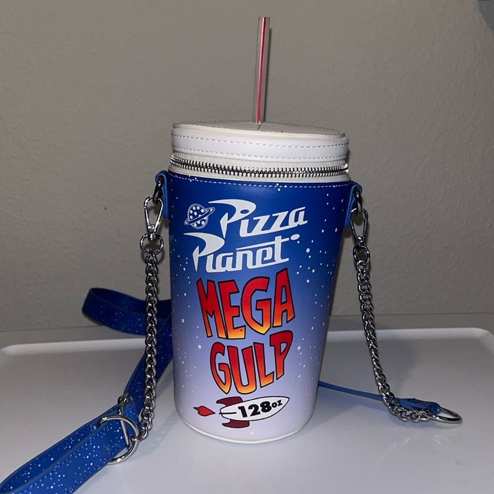 Loungefly Pizza Planet Mega Gulp Toy Story
